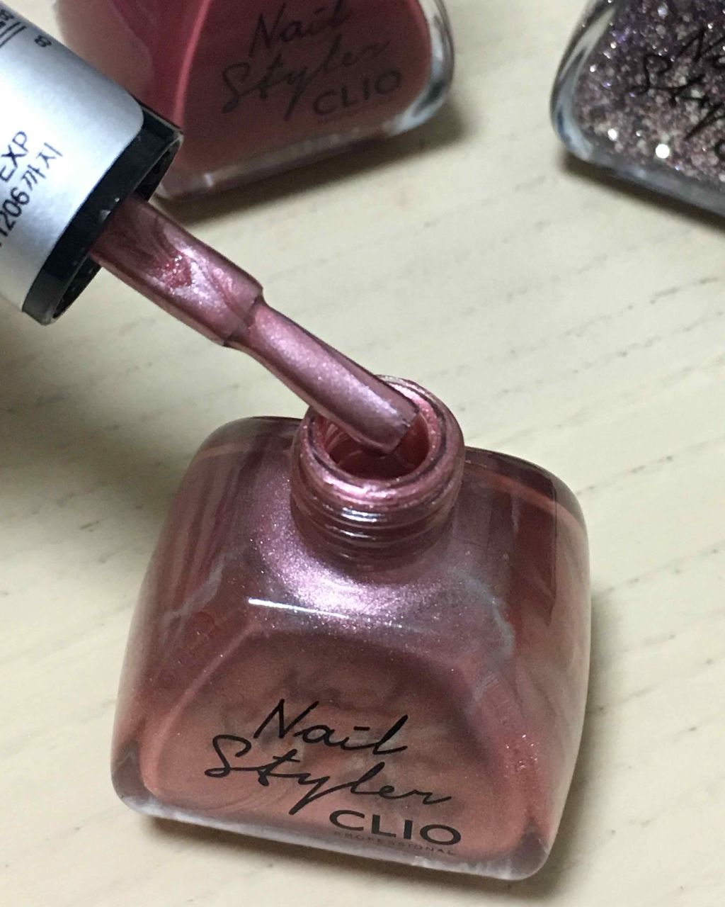 ネイルスタイラー/CLIO/マニキュアを使ったクチコミ(3枚目)