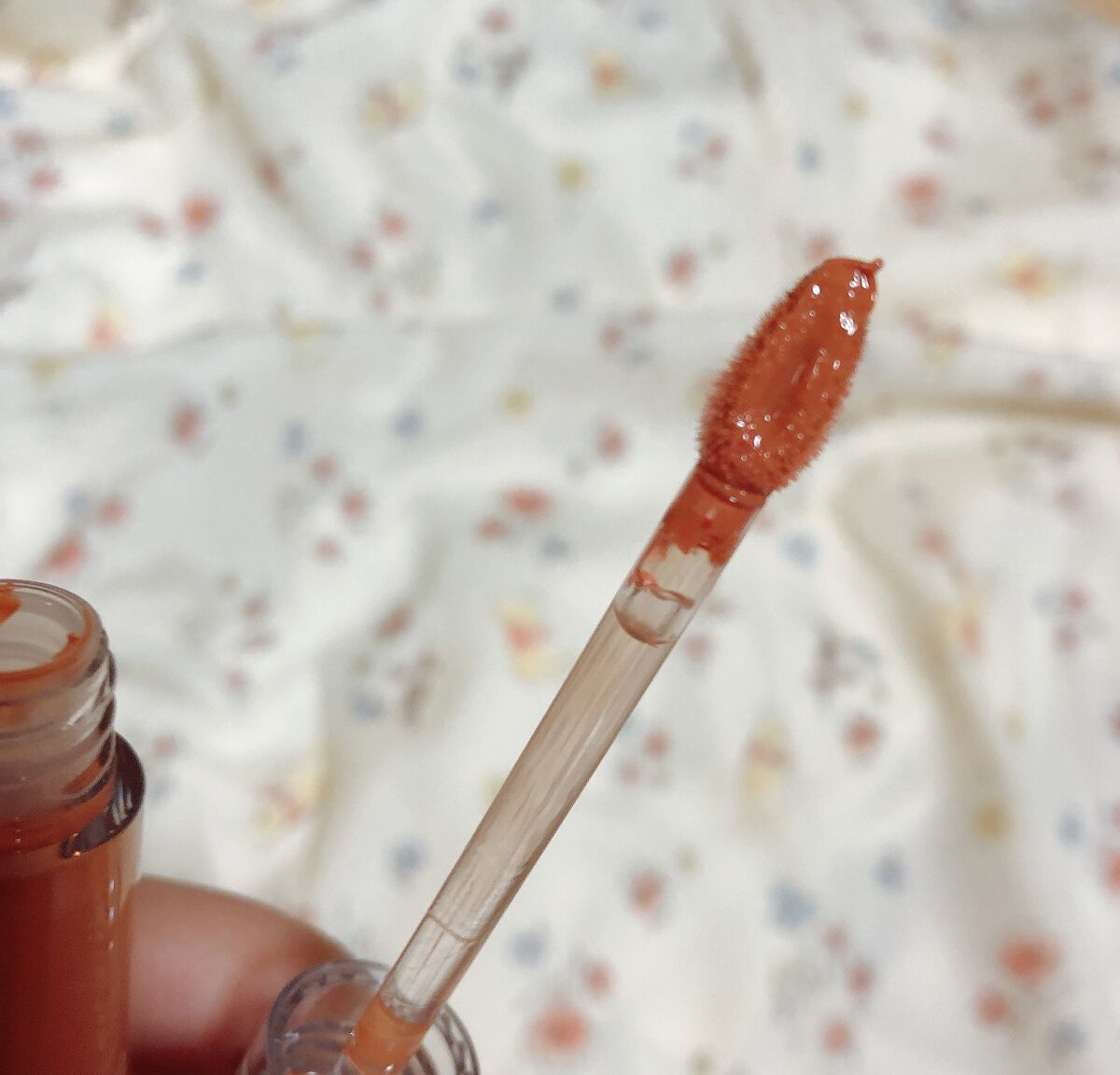 ミネラルティントオイル #03 フリッカーヌード/4U2/リップティントを使ったクチコミ（2枚目）