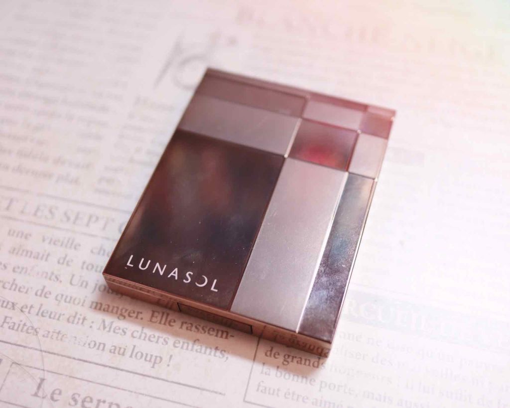 スリーディメンショナルアイズ/LUNASOL/アイシャドウパレットを使ったクチコミ（1枚目）