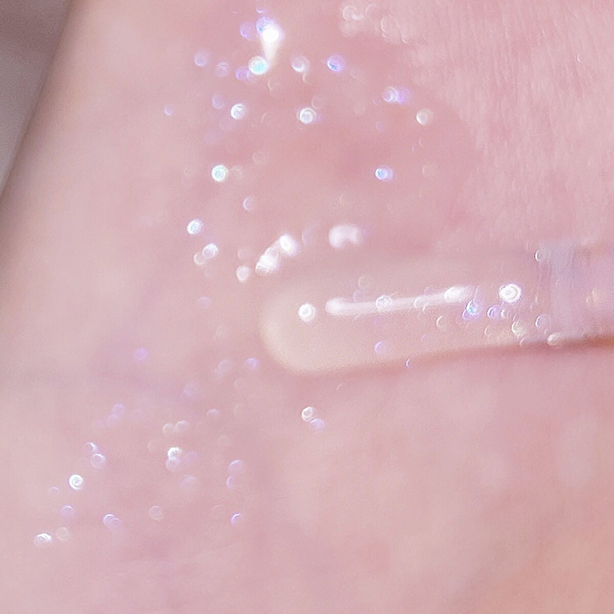 グラスティングウォーターグロス/rom&nd/リップグロスを使ったクチコミ（3枚目）