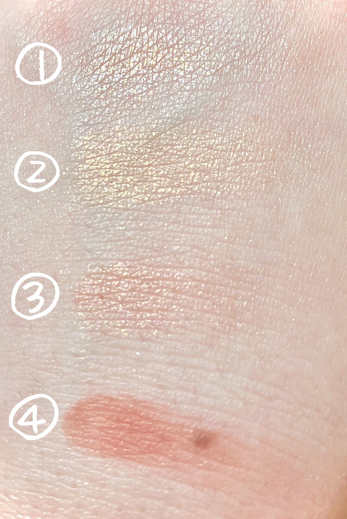 レブロン ダズル アイシャドウ クアッド/REVLON/アイシャドウパレットを使ったクチコミ(3枚目)