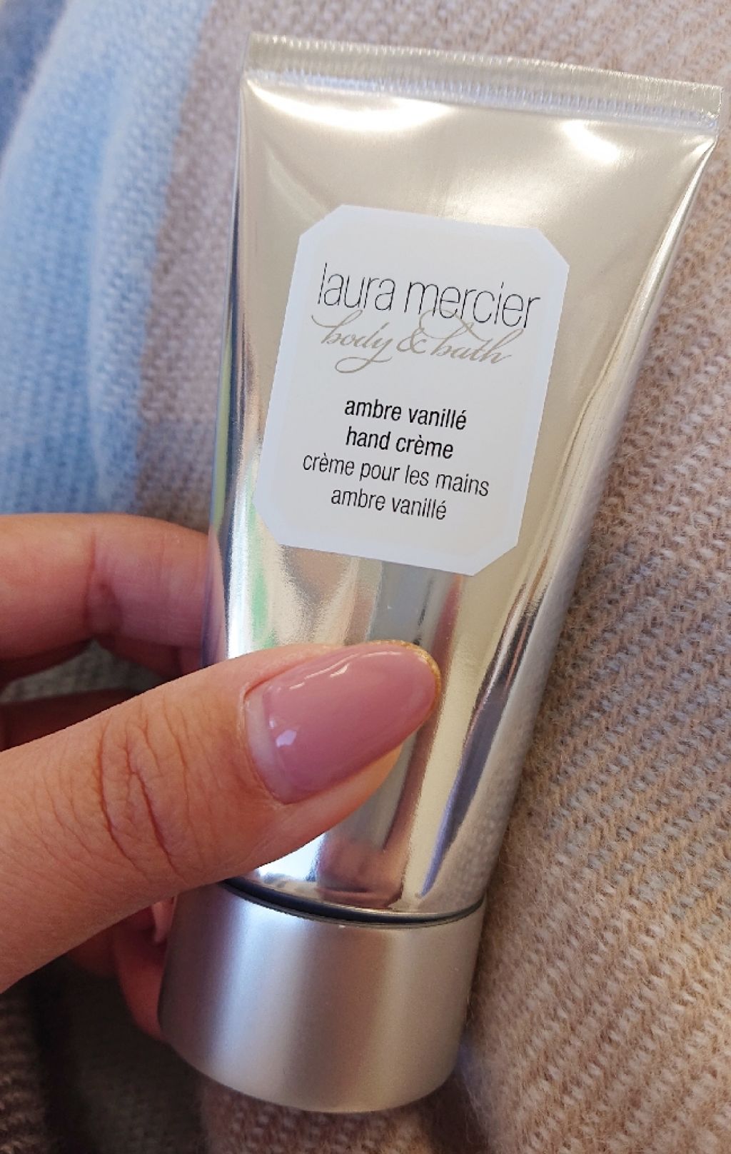 ハンドクリーム アンバーバニラ/ローラ メルシエ/ハンドクリームを使ったクチコミ（1枚目）