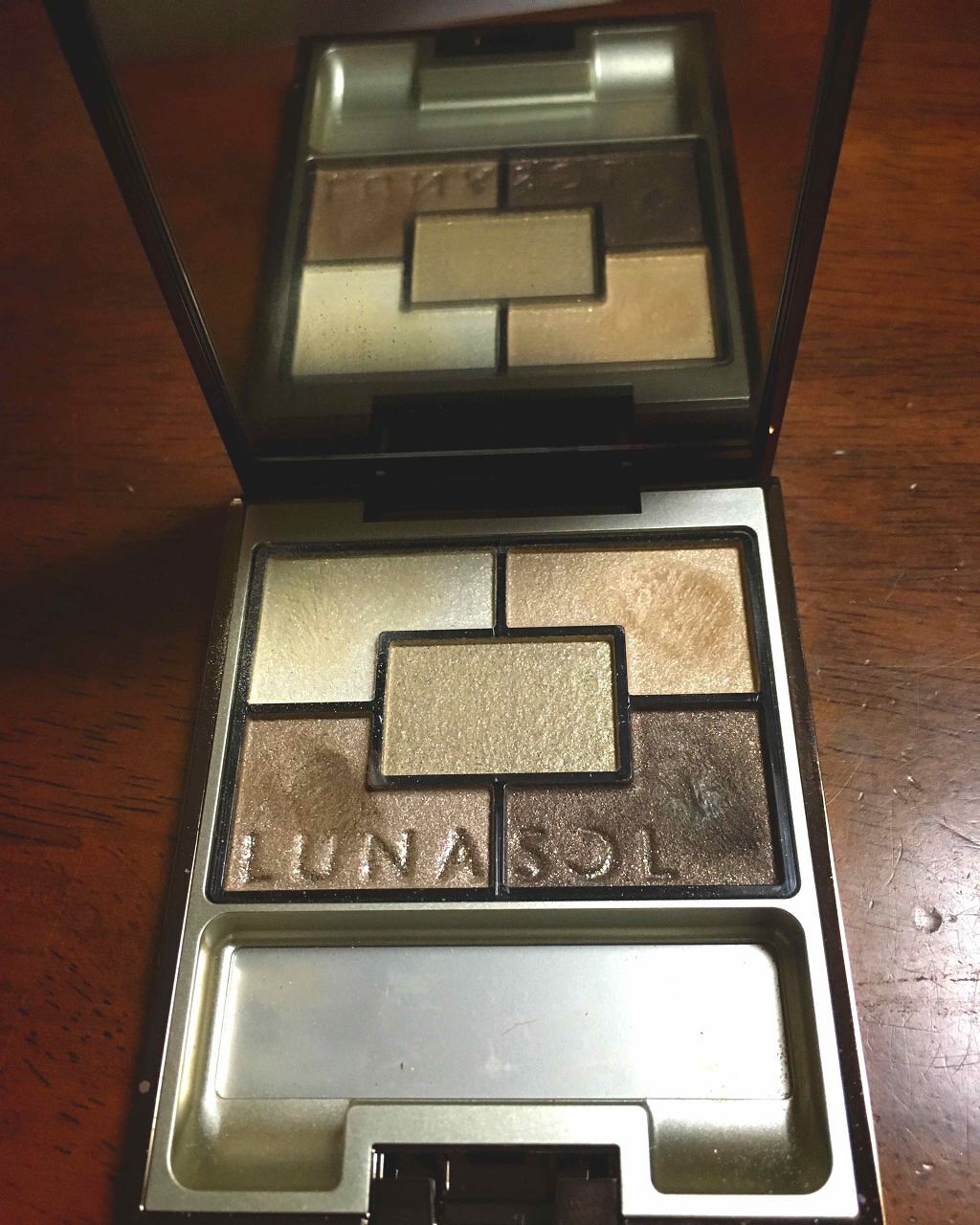 【旧品】パーフェクトスタイリストアイズ/キャンメイク/アイシャドウパレットを使ったクチコミ(3枚目)