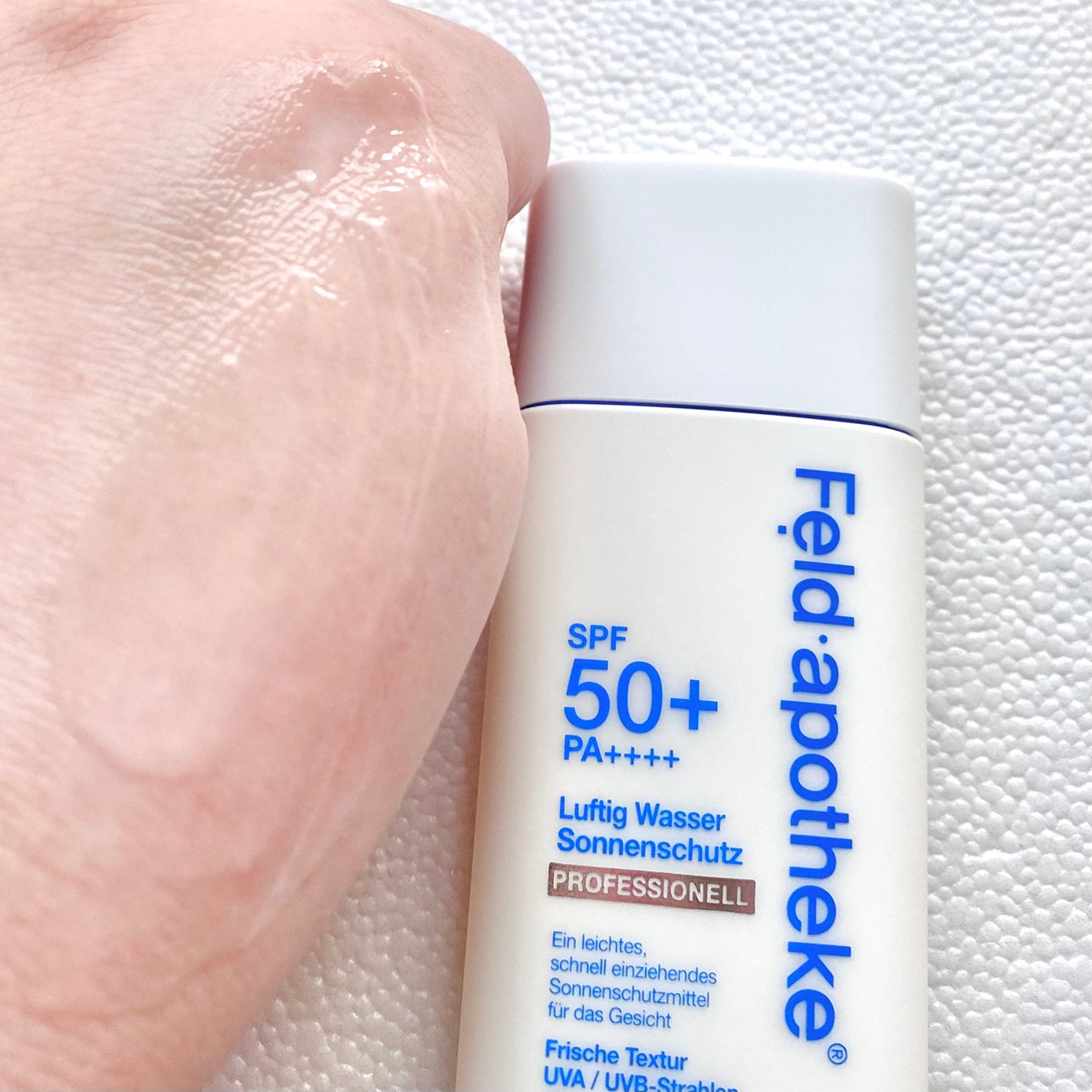 エアリーウォーターサンスクリーン プロフェッショナル/Feld Apotheke/日焼け止めローションを使ったクチコミ(4枚目)