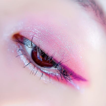 スキルレスライナー/LUMIURGLAS/リキッドアイライナーを使ったクチコミ(4枚目)