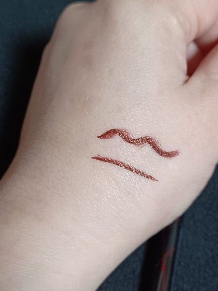 エッセンスインシャドウライナー 02 ブラウンブラック×キャメルブラウン/K-パレット/スティックアイシャドウの画像