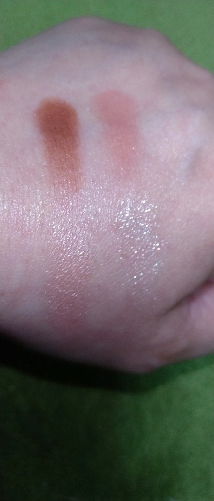 シャインオンステージアイパレット/upink/アイシャドウパレットを使ったクチコミ(4枚目)