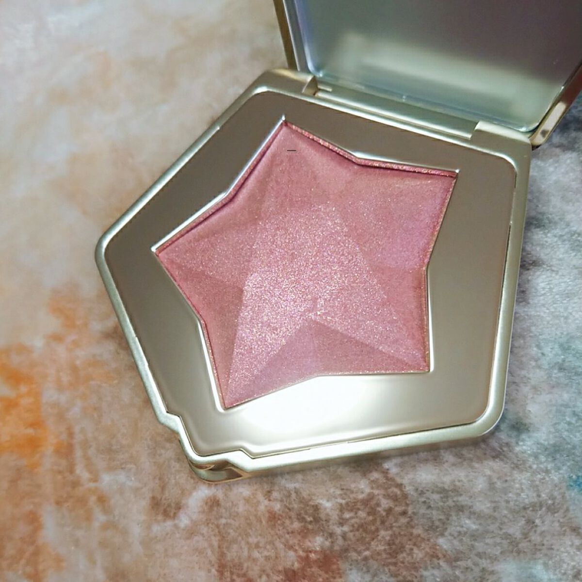 スターダストダイヤモンドハイライトパウダー/PERFECT DIARY/パウダーハイライトを使ったクチコミ(2枚目)