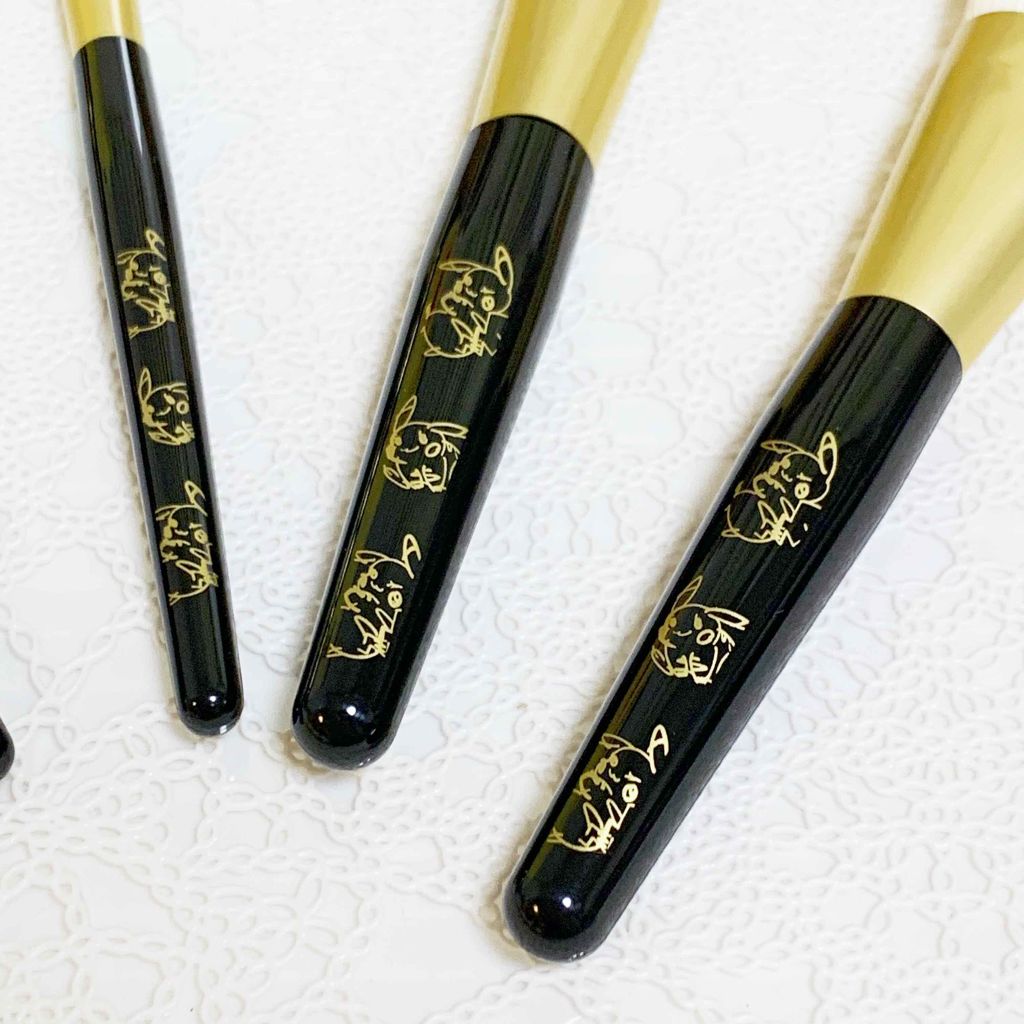 ピカシュウ プレミアム ブラシ セット/shu uemura/メイクブラシを使ったクチコミ（3枚目）