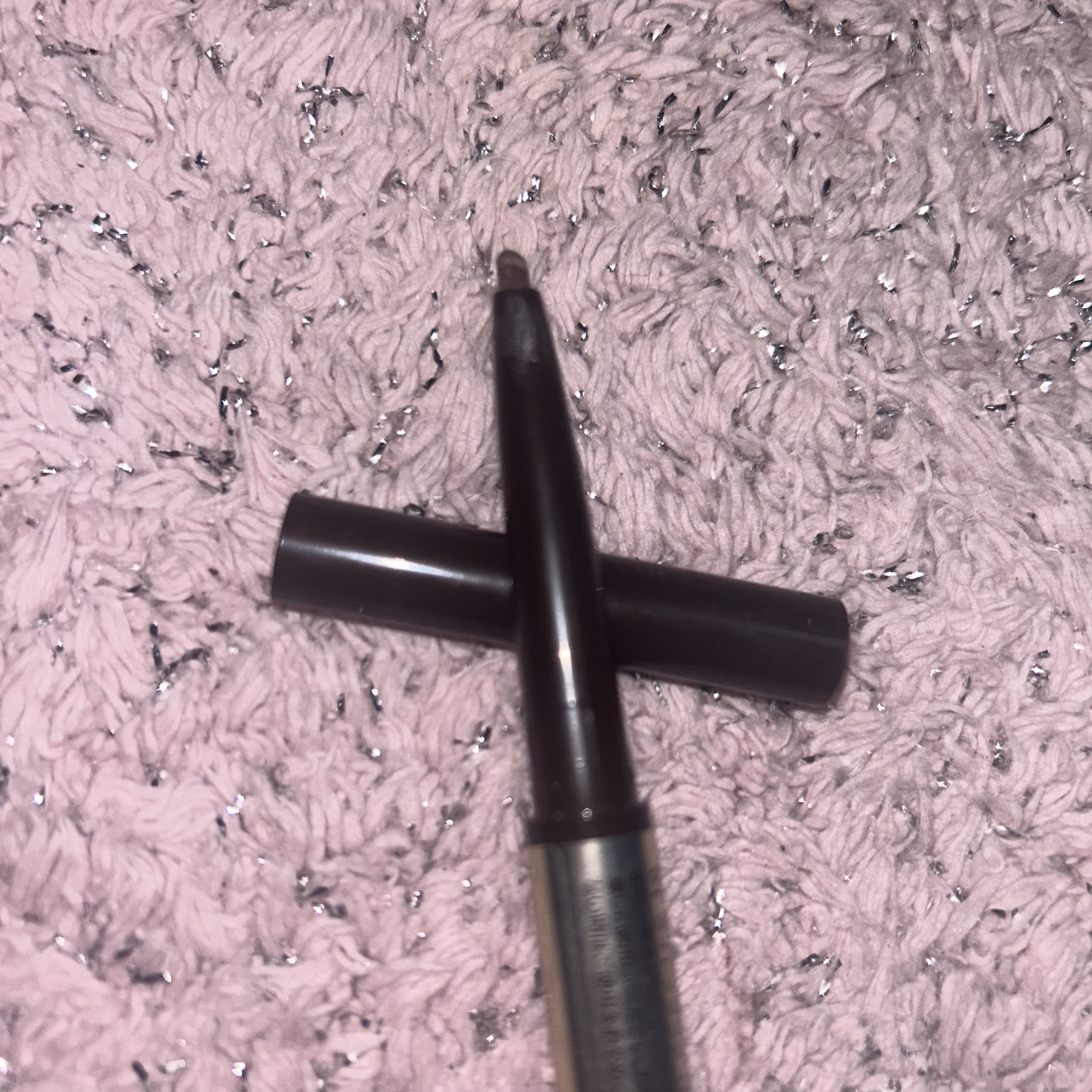 ブラシ付きアイブロウ繰り出し 01 ライトブラウン/CEZANNE/アイブロウペンシルを使ったクチコミ（3枚目）