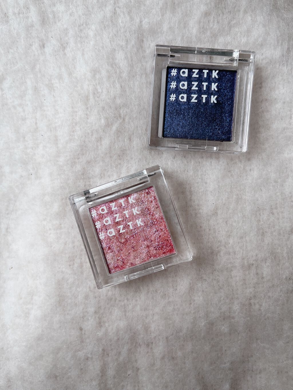 シングルアイシャドウ/aZTK/単色アイシャドウを使ったクチコミ（2枚目）