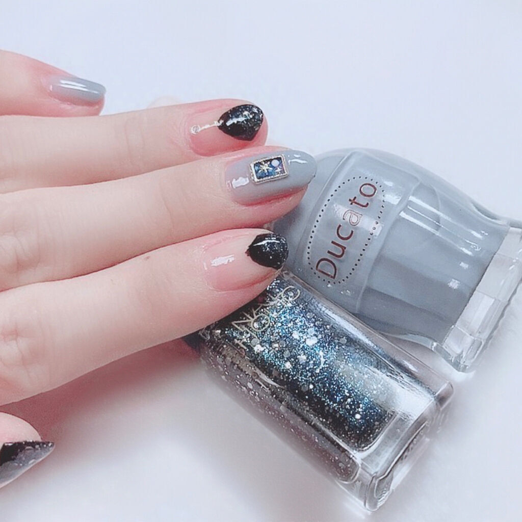 ネイルホリック リミテッドカラー COSMIC JOURNEY BK084/ネイルホリック/マニキュアを使ったクチコミ（3枚目）