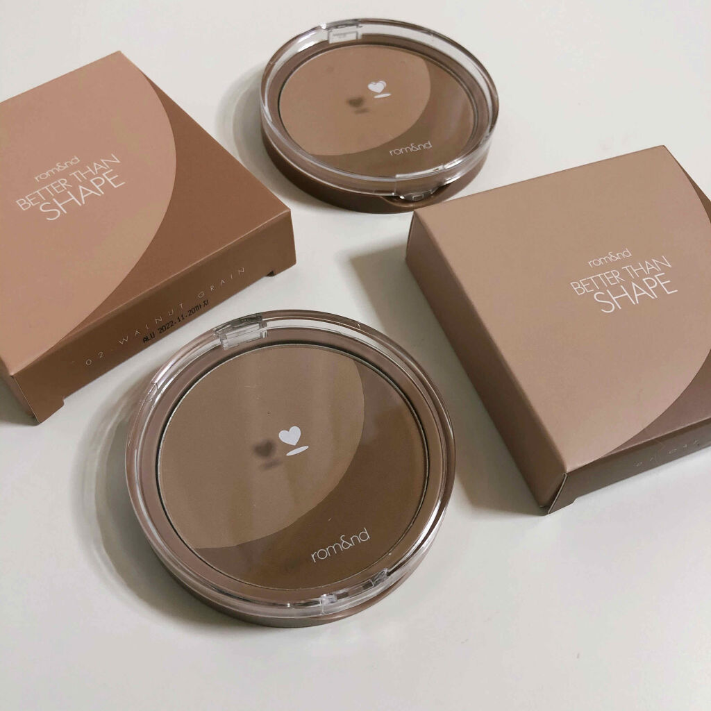 ベターザンシェイプ 02 ウォルナットグレーン/rom&nd/シェーディングを使ったクチコミ（1枚目）