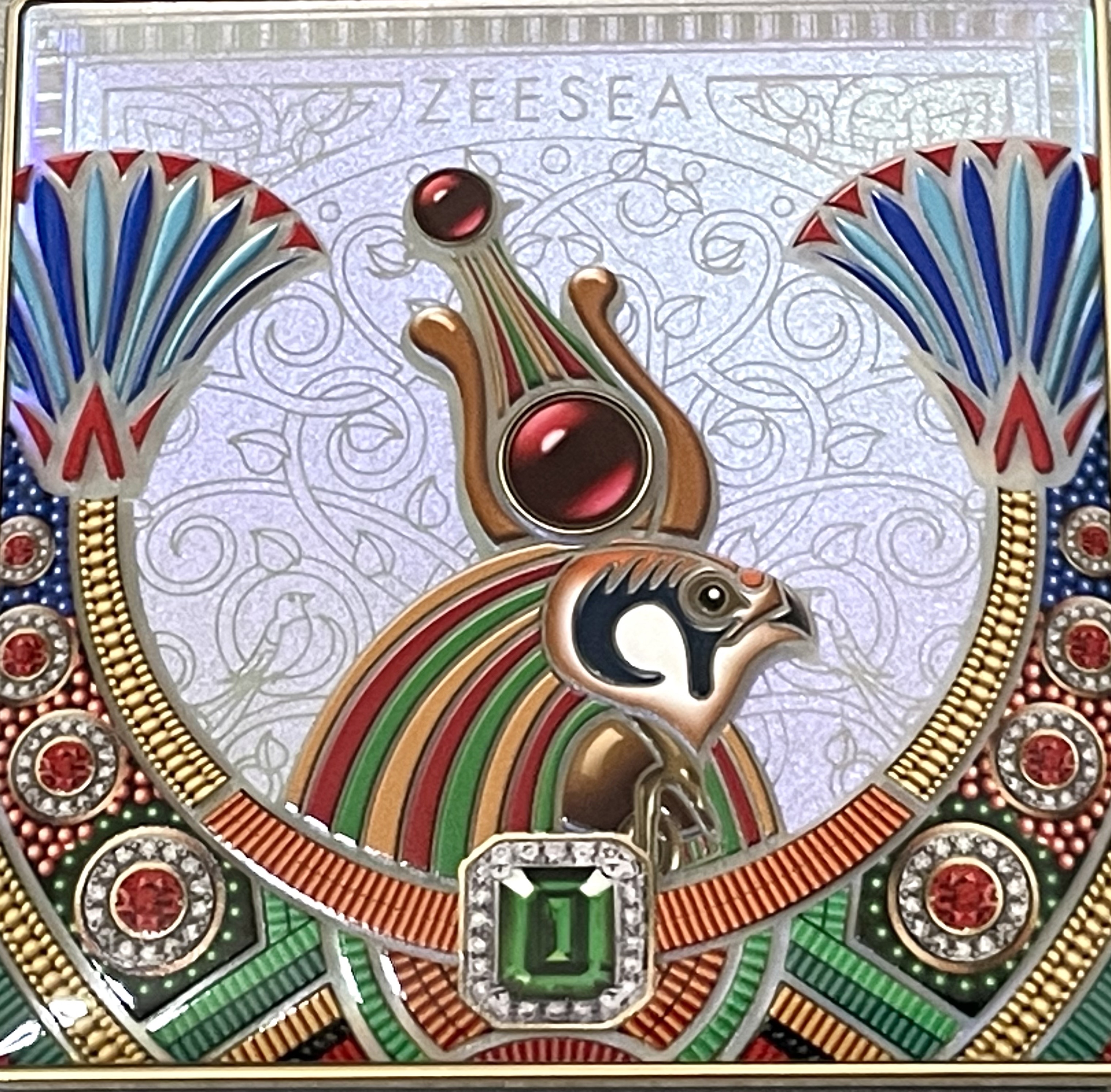 Fireworks 16 Color Eye Shadow/ZEESEA/アイシャドウパレットを使ったクチコミ（3枚目）