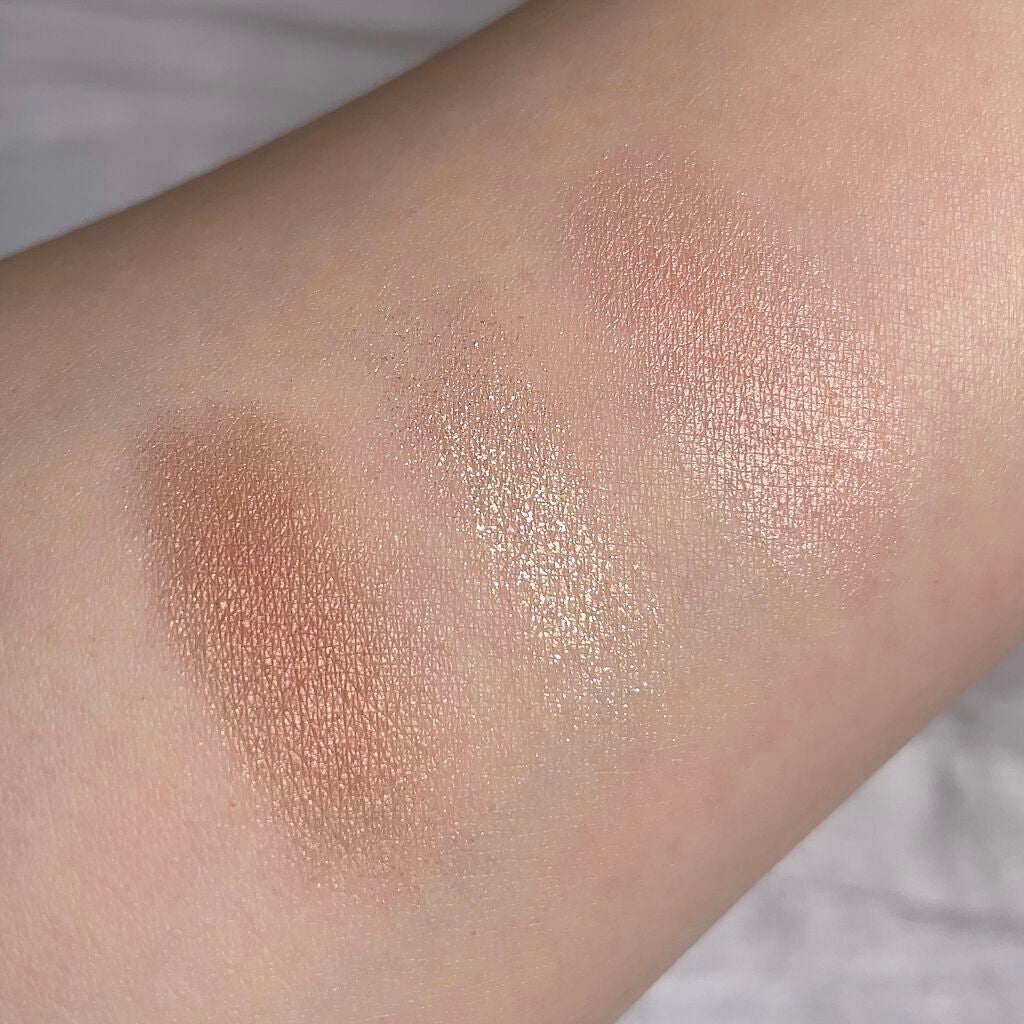 ジューシーピュアアイズ/キャンメイク/アイシャドウパレットを使ったクチコミ(3枚目)