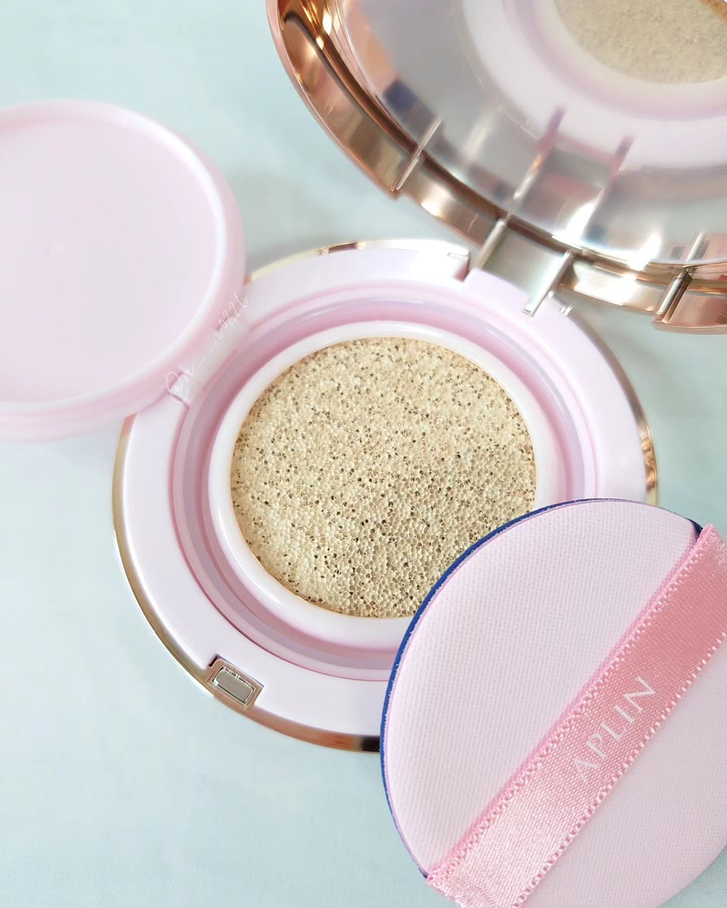 ピンクティーツリーカバークッション 17号 ポーセリンベージュ/APLIN/クッションファンデーションを使ったクチコミ（3枚目）