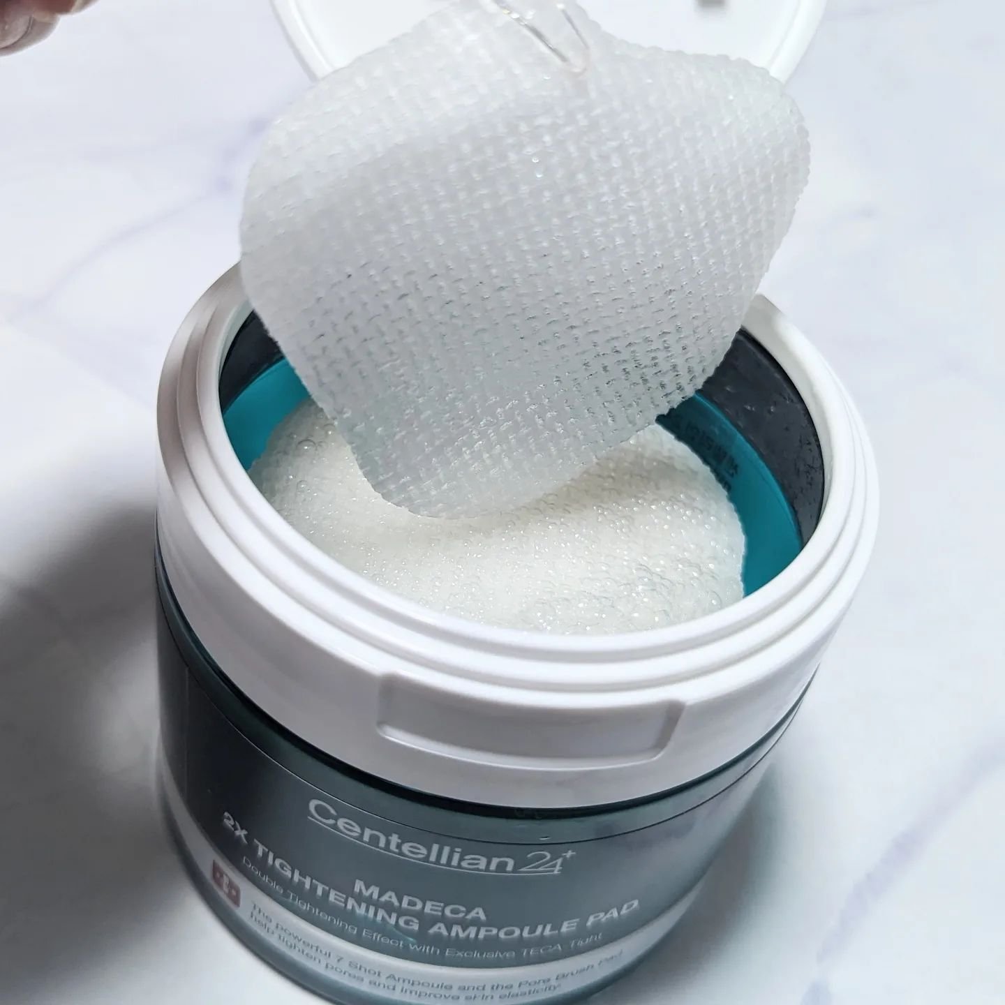 マデカ ダブルタイトニング アンプルパッド/センテリアン24/トナーパッドを使ったクチコミ（2枚目）