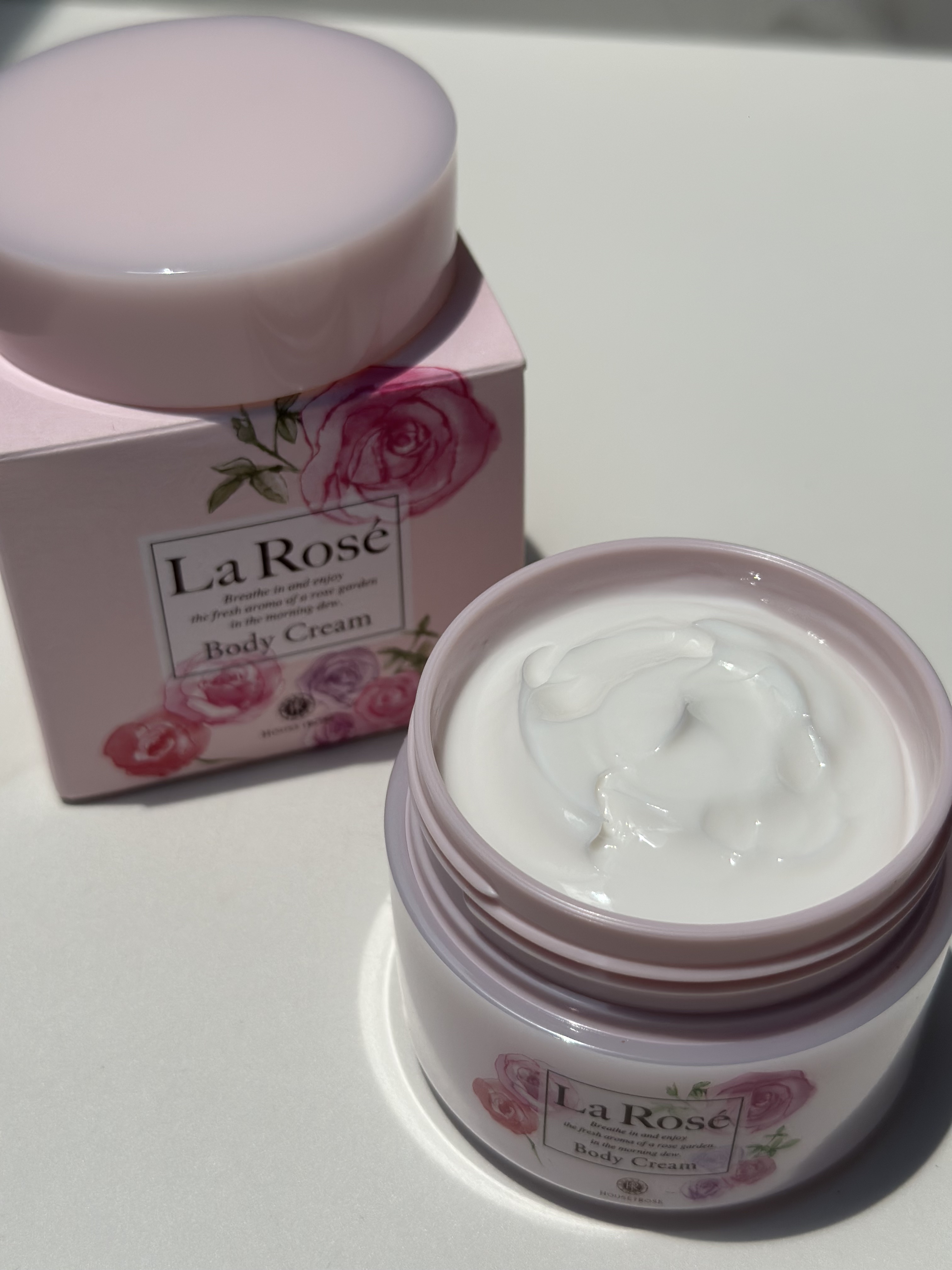 ラ・ローゼ ボディクリーム RG/ハウス オブ ローゼ/ボディクリームを使ったクチコミ（2枚目）