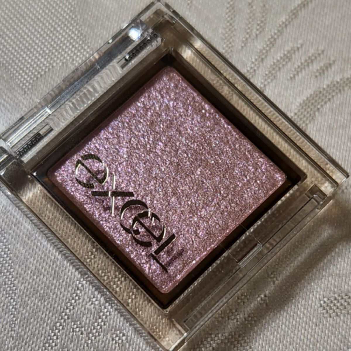 ミラーホリック リキッドアイズ PK001 ピンクオーナメント/ETUDE/リキッドアイシャドウを使ったクチコミ（2枚目）