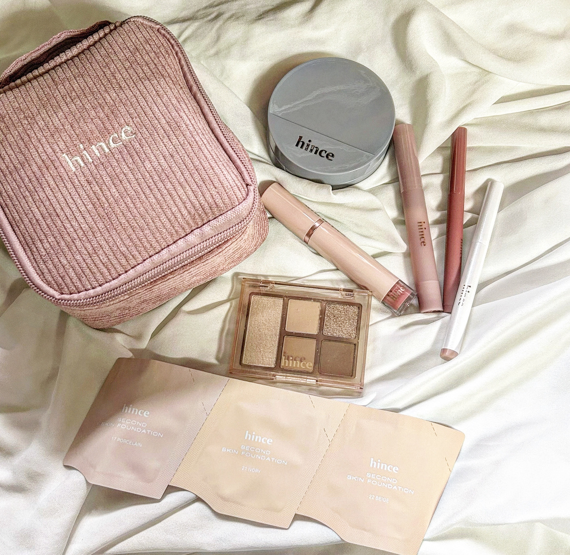 ムードインハンサーウォーターリキッドグロウ/hince/口紅を使ったクチコミ（1枚目）