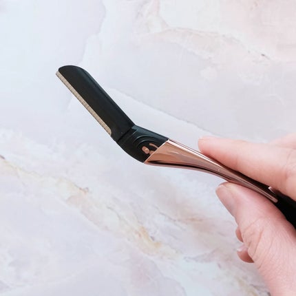 サロンプラス トーンアップ フェイススムーサー ホルダー(刃付き)/サロンプラス/シェーバーを使ったクチコミ(5枚目)