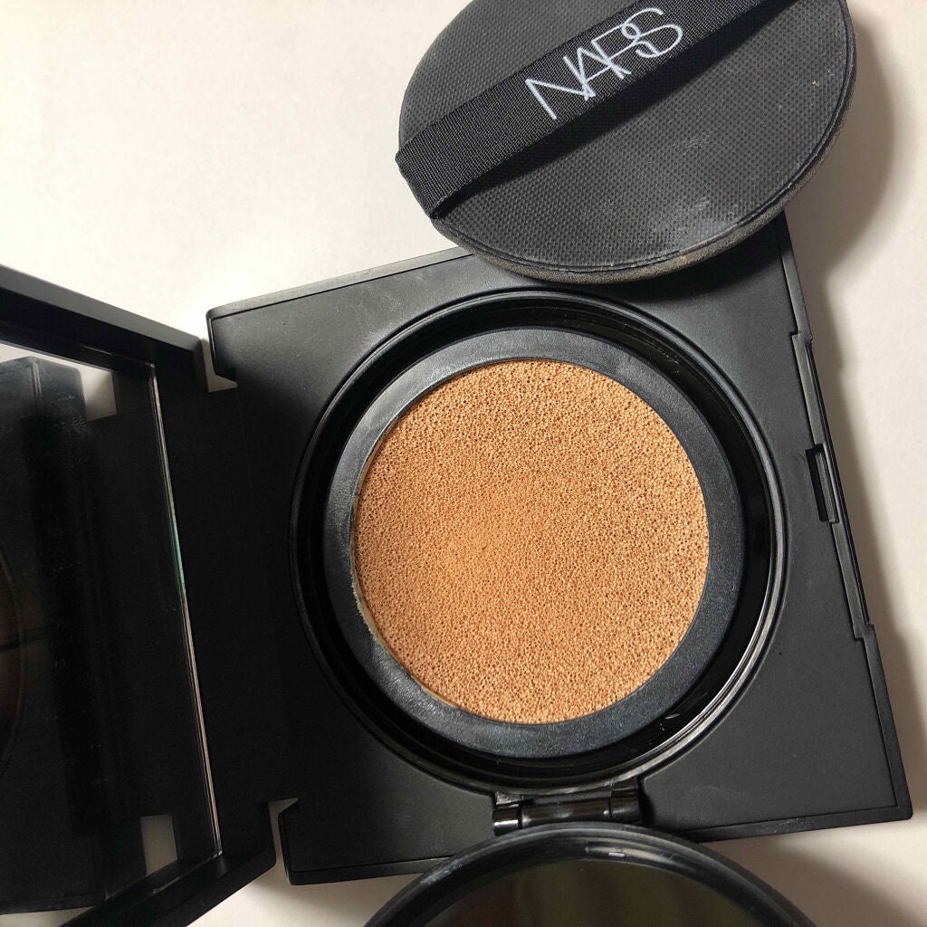 ナチュラルラディアント ロングウェア クッションファンデーション/NARS/クッションファンデーションを使ったクチコミ(3枚目)