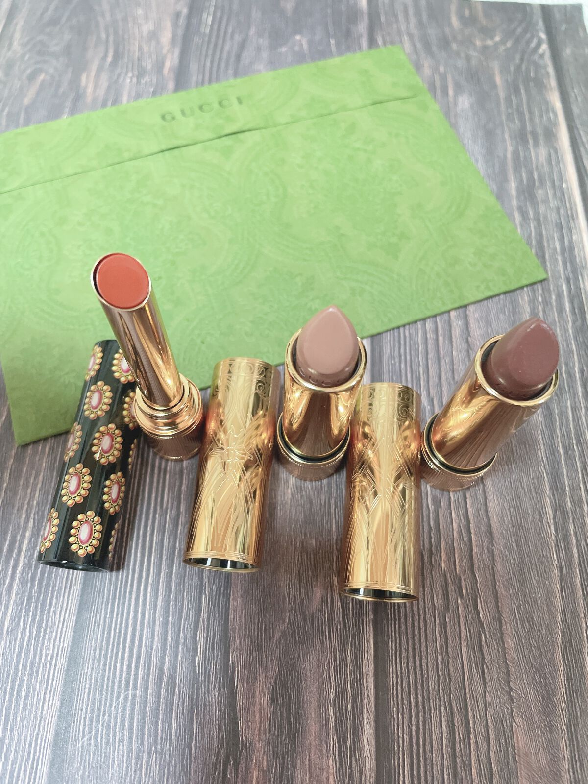 グッチ ルージュ ア レーヴル サタン 103 Carol Beige/GUCCI beauty/口紅を使ったクチコミ（3枚目）