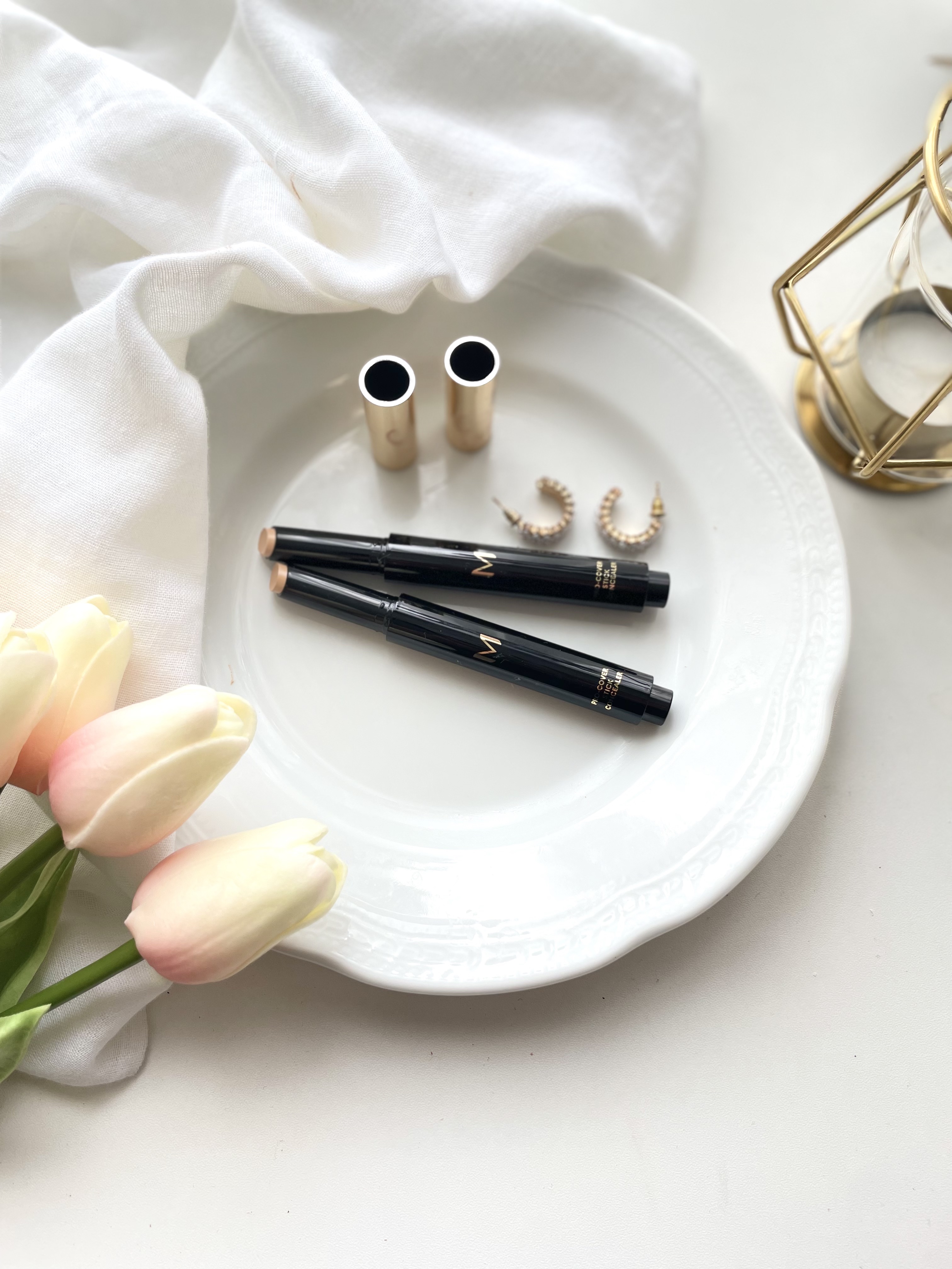 Ｍ プロカバー スティックコンシーラー/MISSHA/スティックコンシーラーを使ったクチコミ（2枚目）