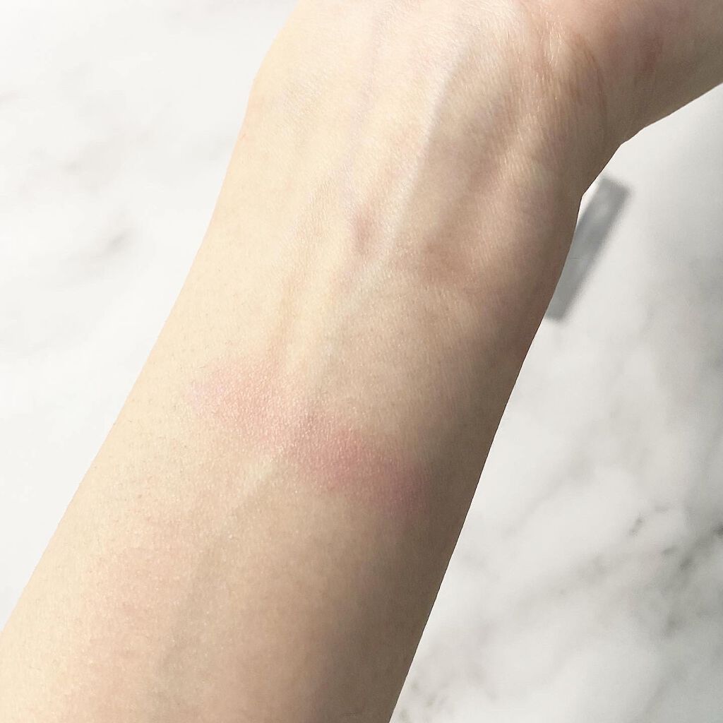 アディクション ザ ブラッシュ マット 009M Rose Wish/ADDICTION/パウダーチークを使ったクチコミ（2枚目）