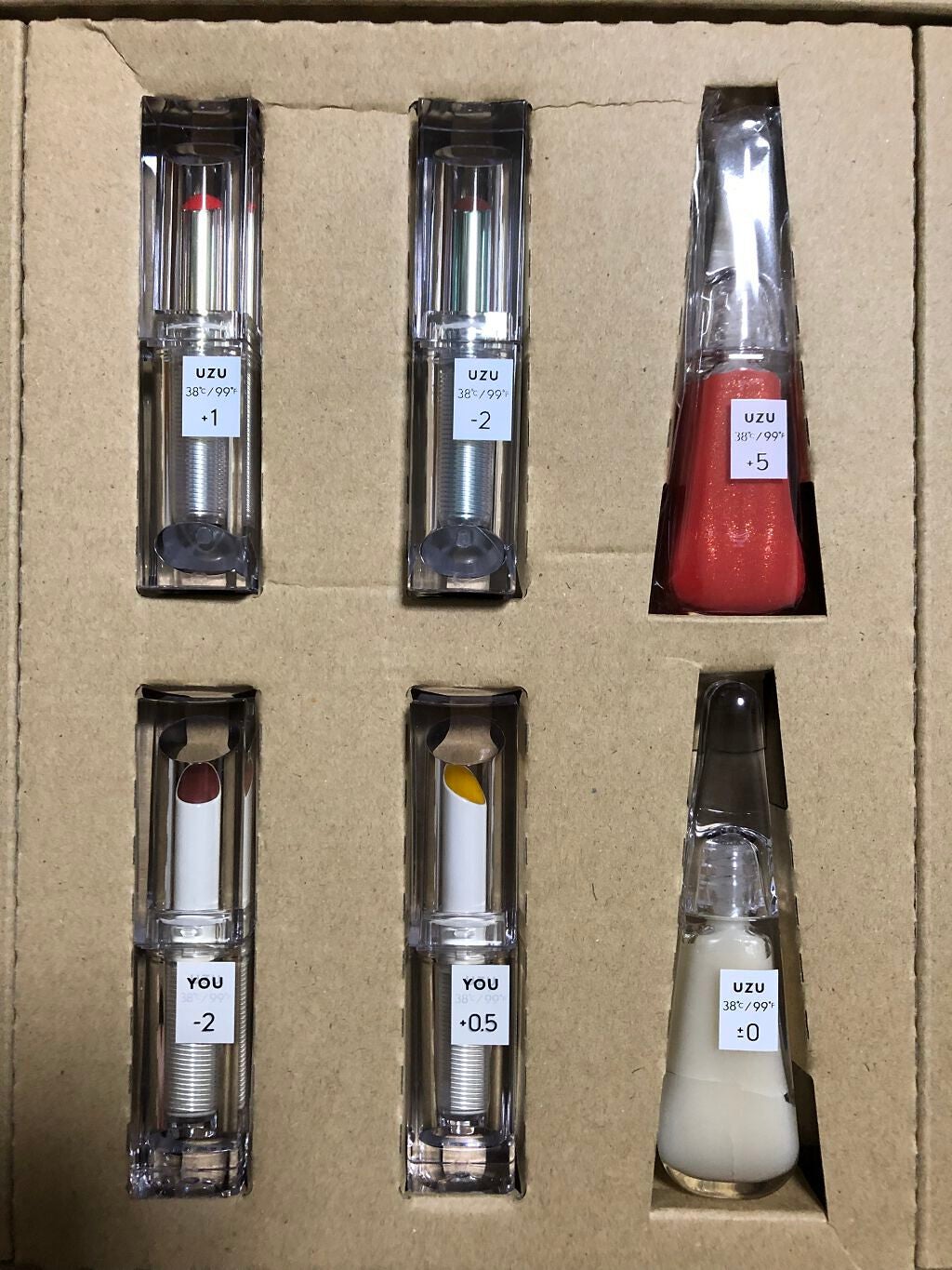 38°C / 99°F リップトリートメント (リップ美容液)/UZU BY FLOWFUSHI/リップケアを使ったクチコミ(3枚目)