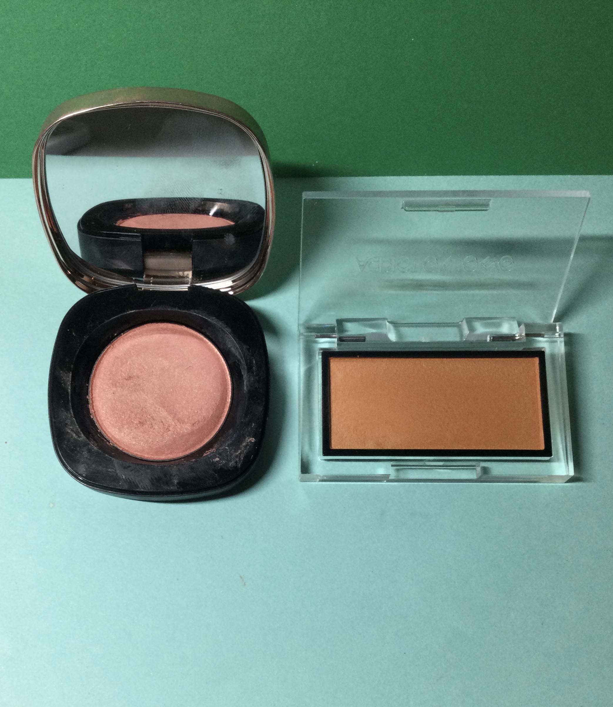 スパークリング ジェム TREMOLO WORLD 19/DAZZSHOP/ジェル・クリームアイシャドウを使ったクチコミ（2枚目）