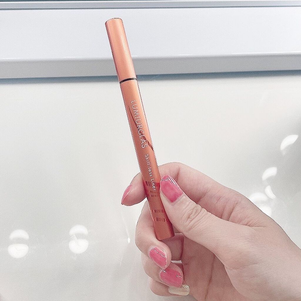 スキルレスライナー/LUMIURGLAS/リキッドアイライナーを使ったクチコミ（2枚目）