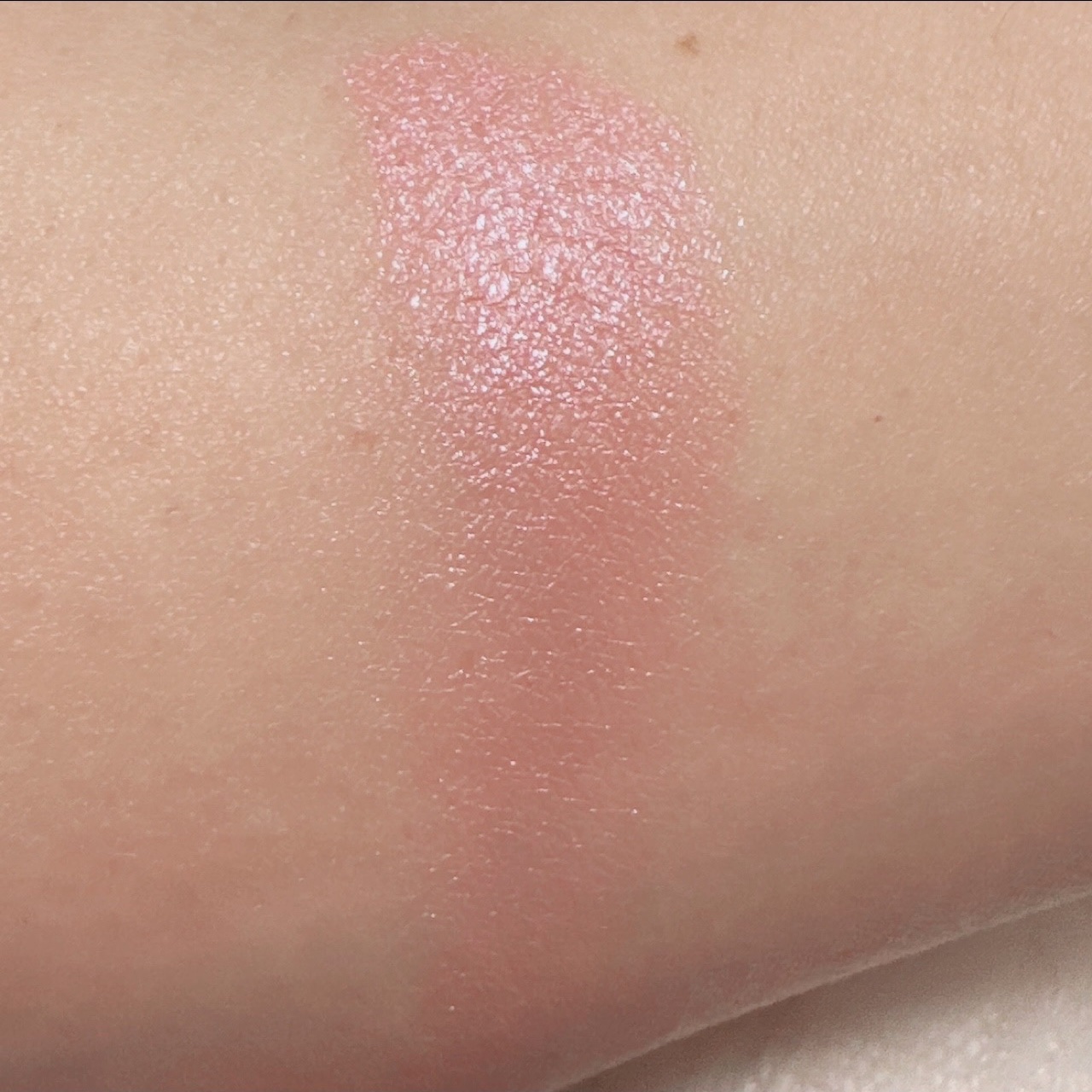 メロウメルティングチーク/Enamor/パウダーチークを使ったクチコミ（2枚目）