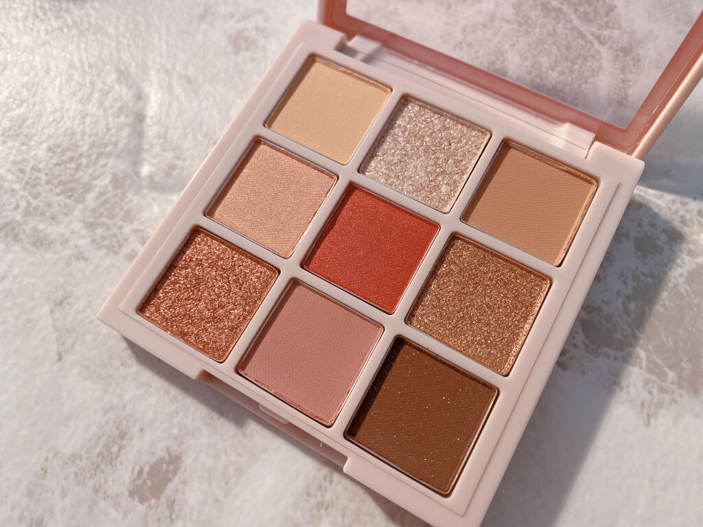 済州 カラーピッカー椿ブルーミングチーク/innisfree/パウダーチークを使ったクチコミ（3枚目）