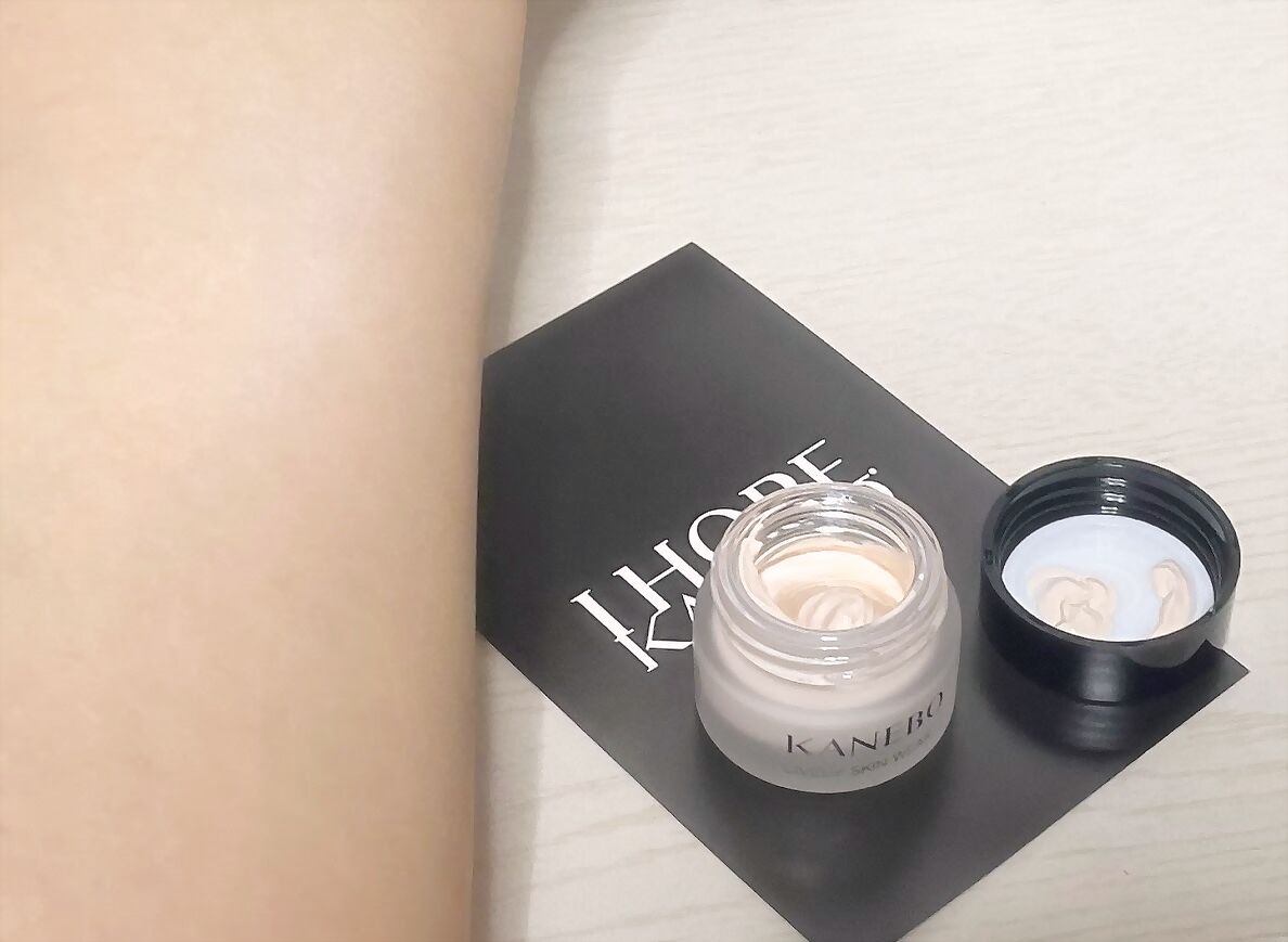 ライブリースキン ウェア/KANEBO/クリーム・エマルジョンファンデーションを使ったクチコミ(2枚目)