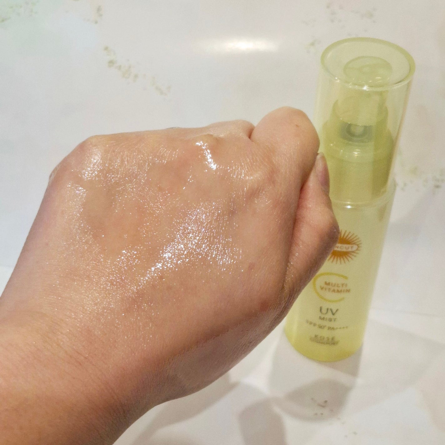 サンカットR マルチビタミンUV ミスト/サンカット®/日焼け止めミスト・スプレーを使ったクチコミ(4枚目)