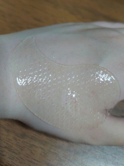 グリーンタンジェリン ビタC アイジェルパッチ/goodal/アイケア・アイクリームを使ったクチコミ(2枚目)