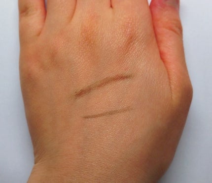 ブロウラッシュEX ウォーターストロング Wアイブロウ(ペンシル&リキッド)/ブロウラッシュ/アイブロウペンシルを使ったクチコミ(2枚目)