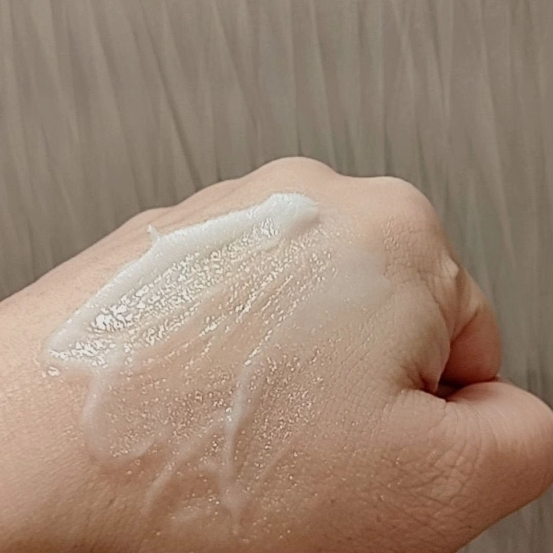 ニベア ロイヤルブルーボディクリーム うるおい密封ケア/ニベア/ボディクリームを使ったクチコミ(4枚目)