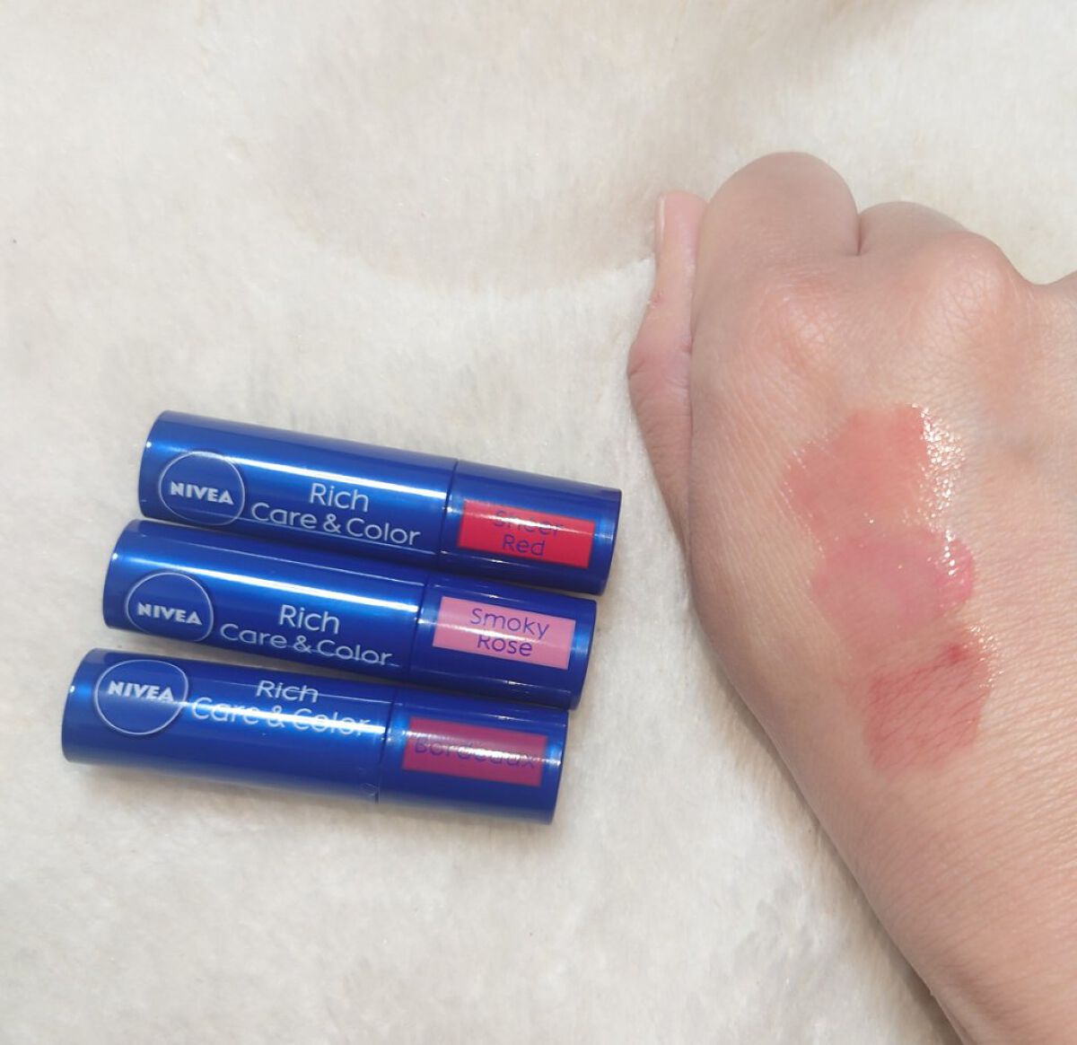 ニベア リッチケア＆カラーリップ/ニベア/リップクリームを使ったクチコミ（2枚目）