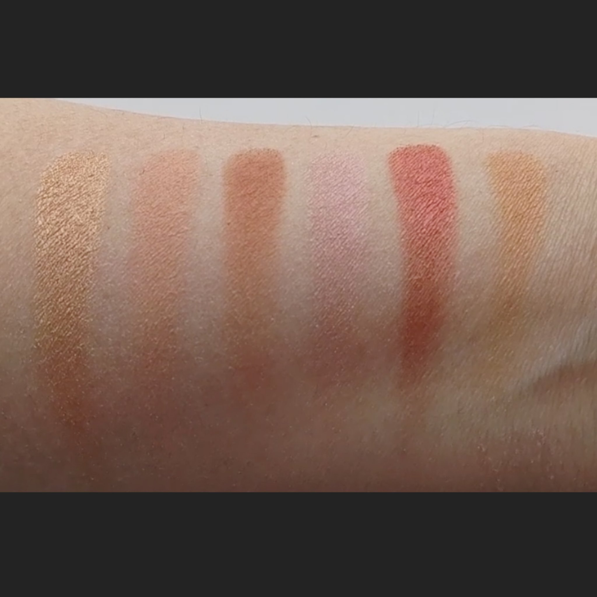 オールザットグリターズ ライトリフレクティング チークパレット /NARS/パウダーチークを使ったクチコミ（3枚目）