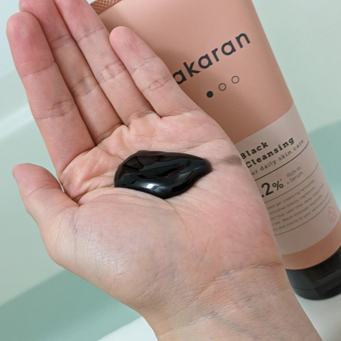 ホットブラックジェルクレンジング/.akaran/クレンジングジェルを使ったクチコミ(4枚目)
