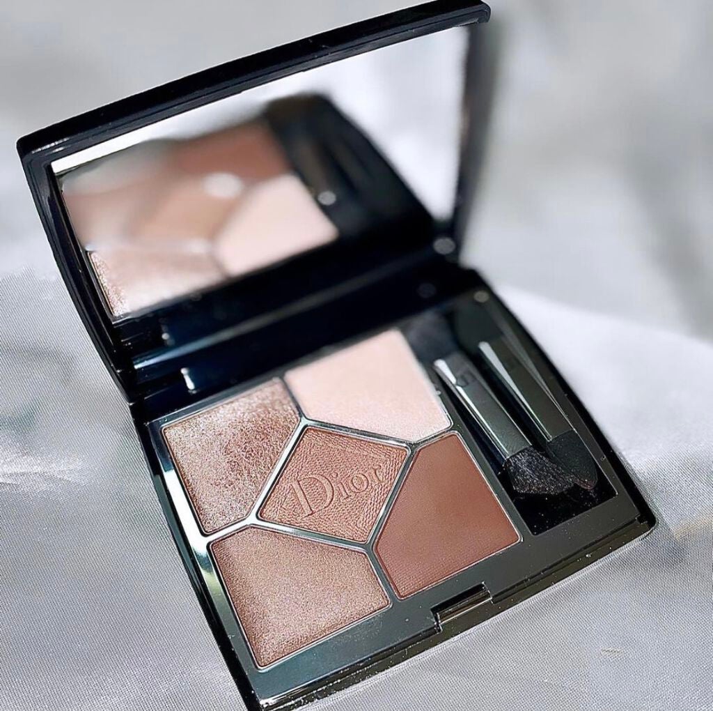 【旧】サンク クルール クチュール/Dior/アイシャドウパレットを使ったクチコミ(2枚目)