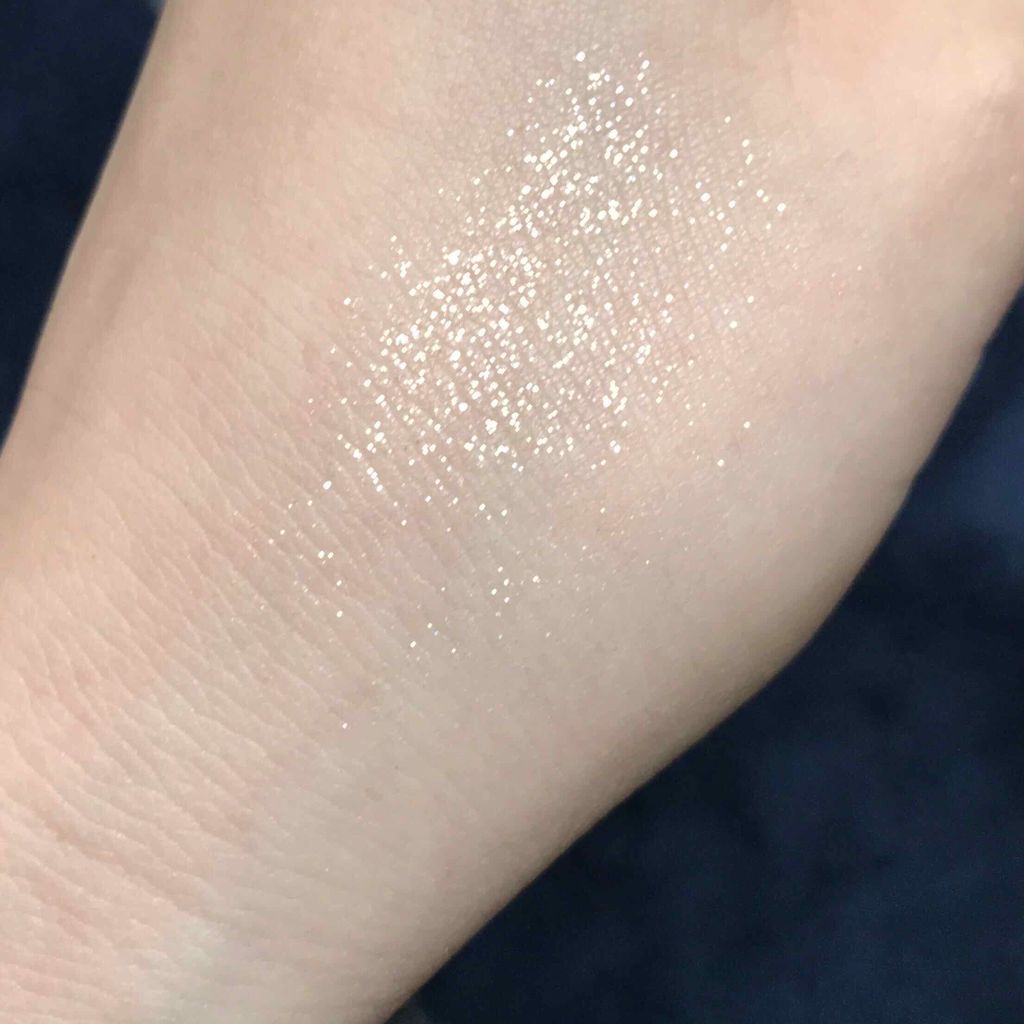 プリズム エアー シャドウ/CLIO/単色アイシャドウを使ったクチコミ（3枚目）