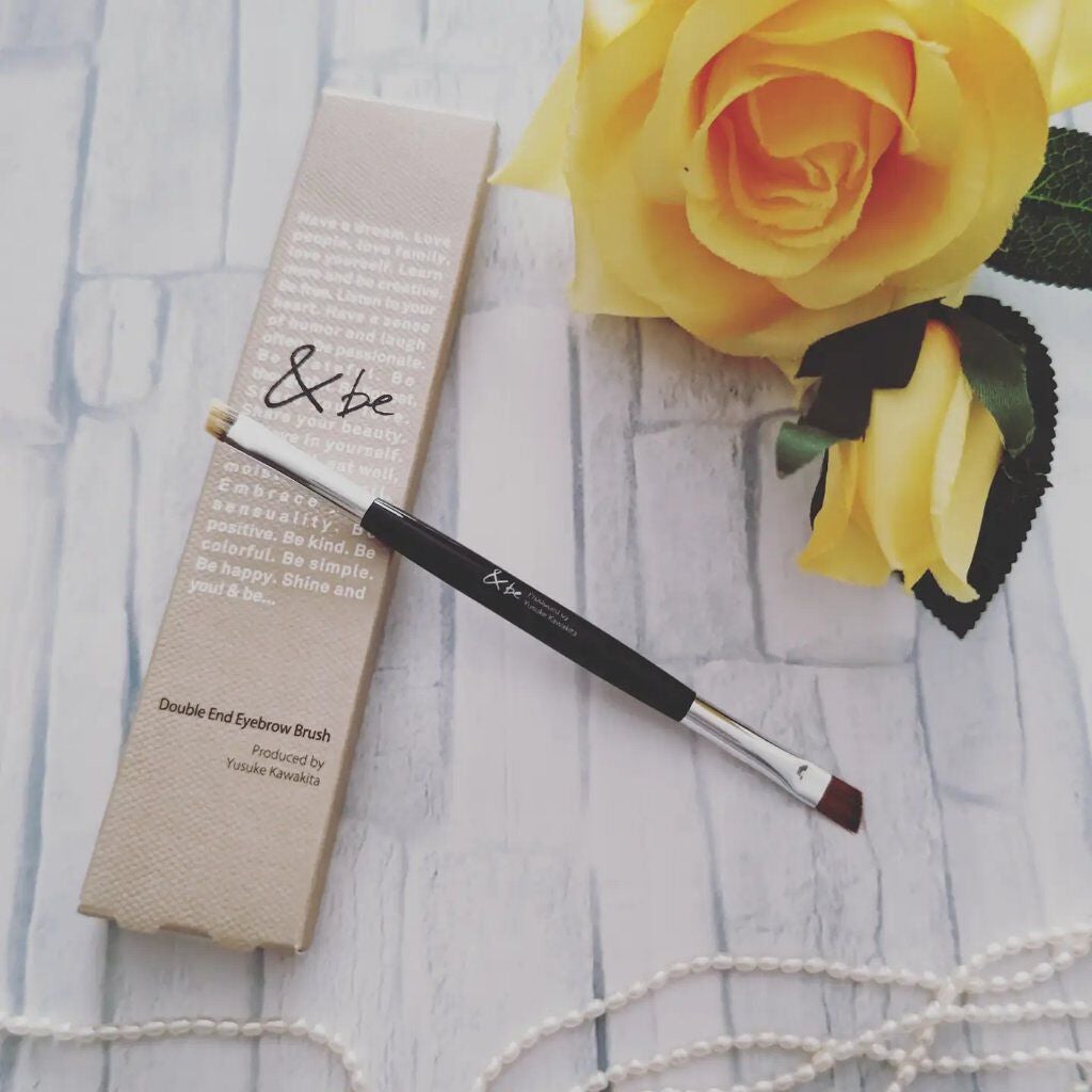 ダブルエンドアイブロウブラシ熊野筆/&be/メイクブラシを使ったクチコミ(2枚目)