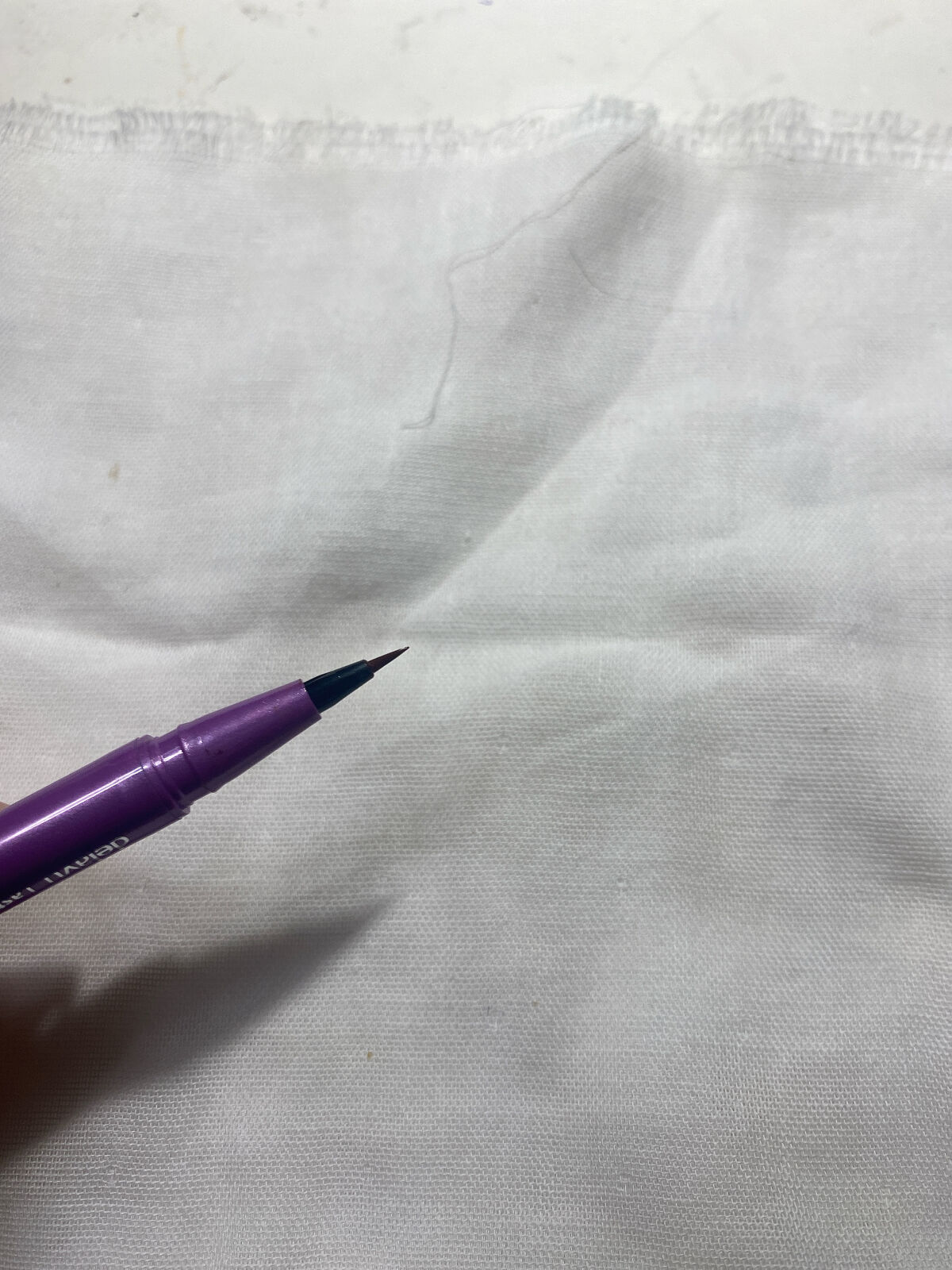 「密着アイライナー」ショート筆リキッド/デジャヴュ/リキッドアイライナーを使ったクチコミ（3枚目）