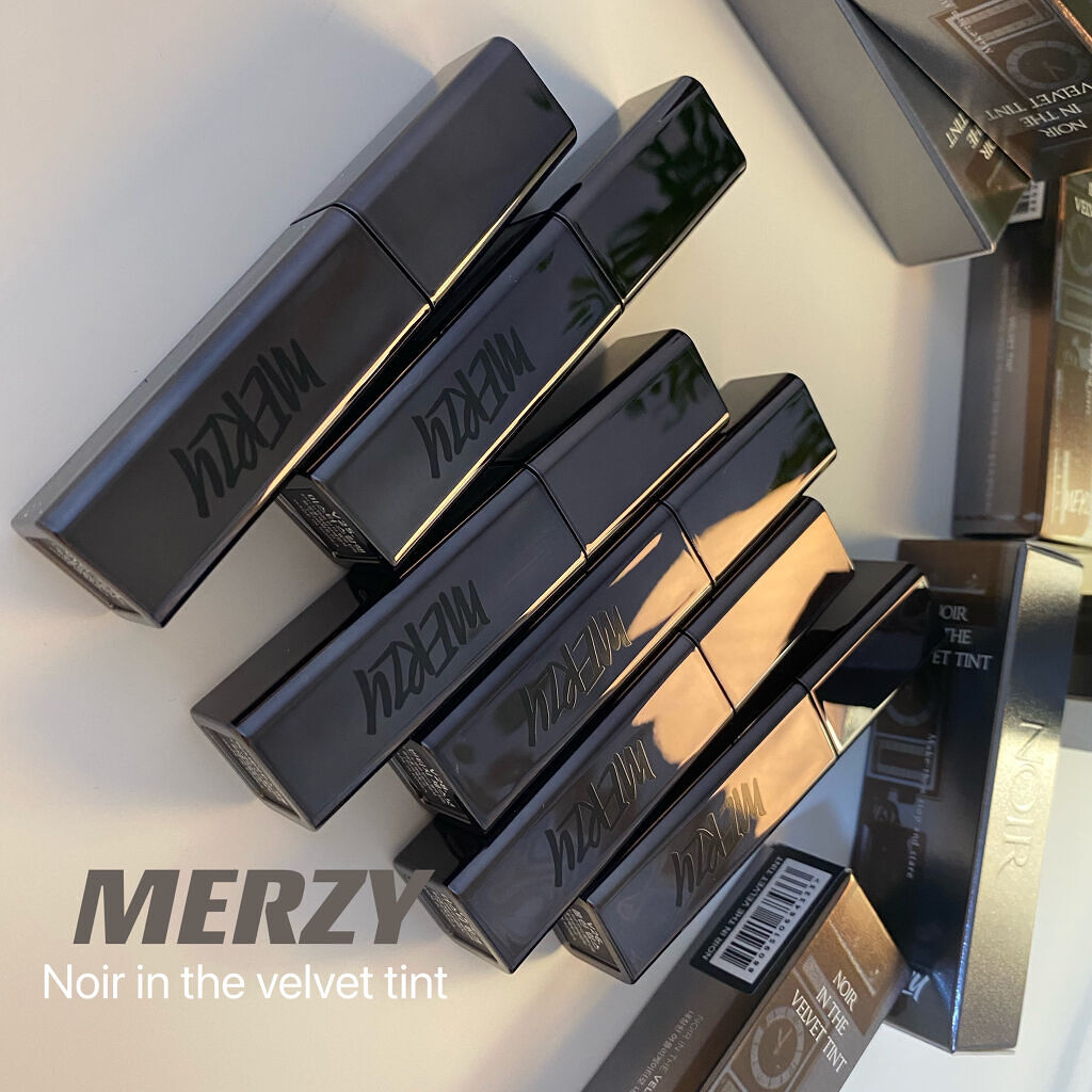 ノワール イン ザ ベルベットティント/MERZY/リップティントを使ったクチコミ（2枚目）
