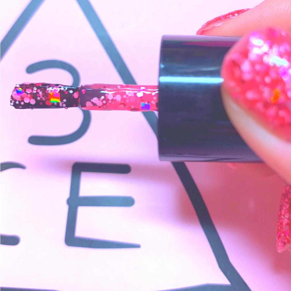 ITGグリッターネイル/DAISO/マニキュアを使ったクチコミ(2枚目)