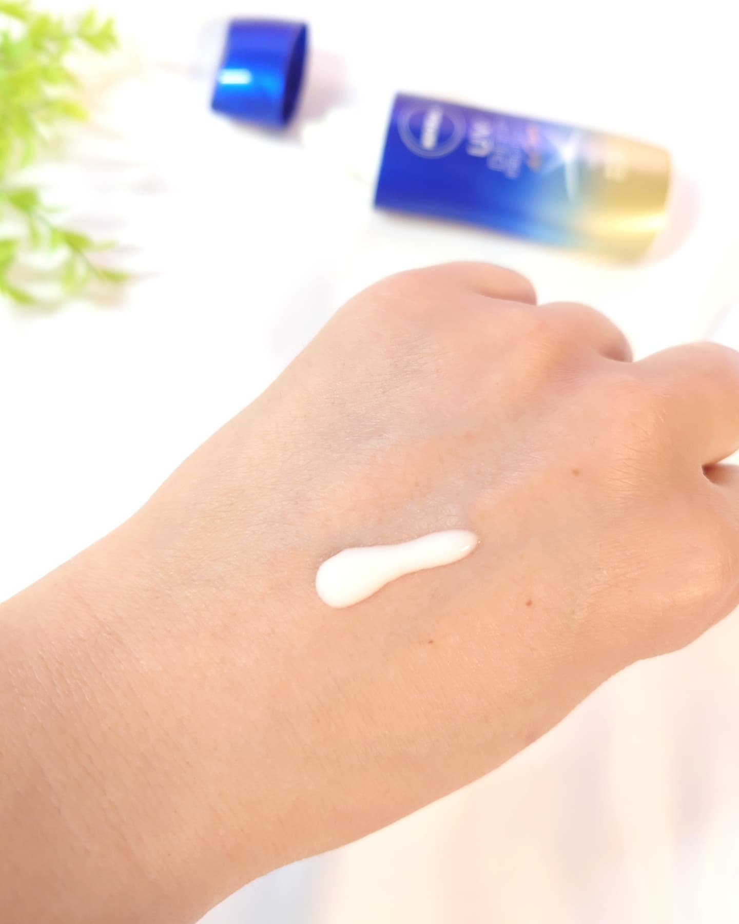 ニベアUV ディープ プロテクト＆ケア ジェル/ニベア/日焼け止めジェルを使ったクチコミ（3枚目）