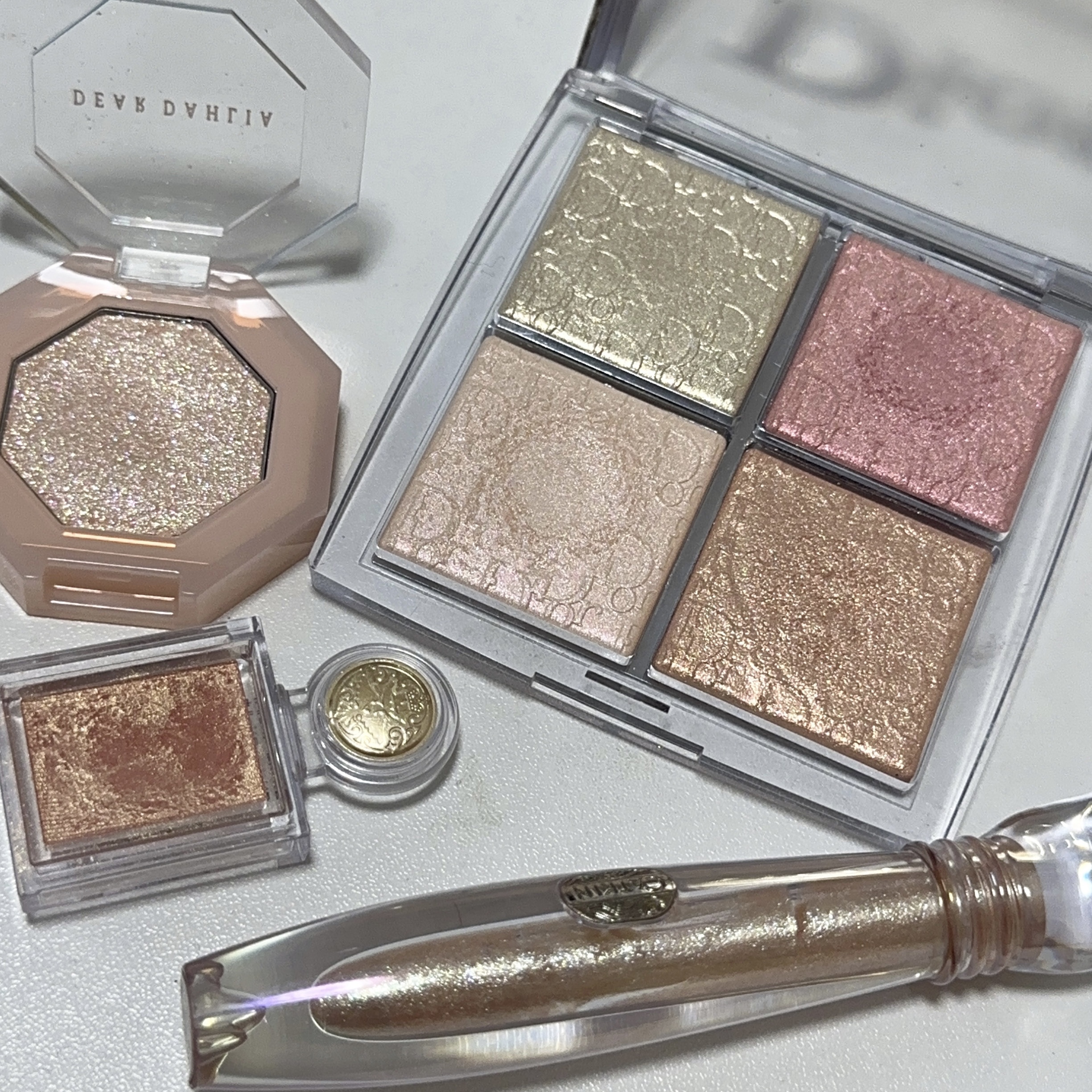 山海魂シリーズ 鮫人の涙のリキッドアイシャドウ/CATKIN/リキッドアイシャドウを使ったクチコミ（2枚目）